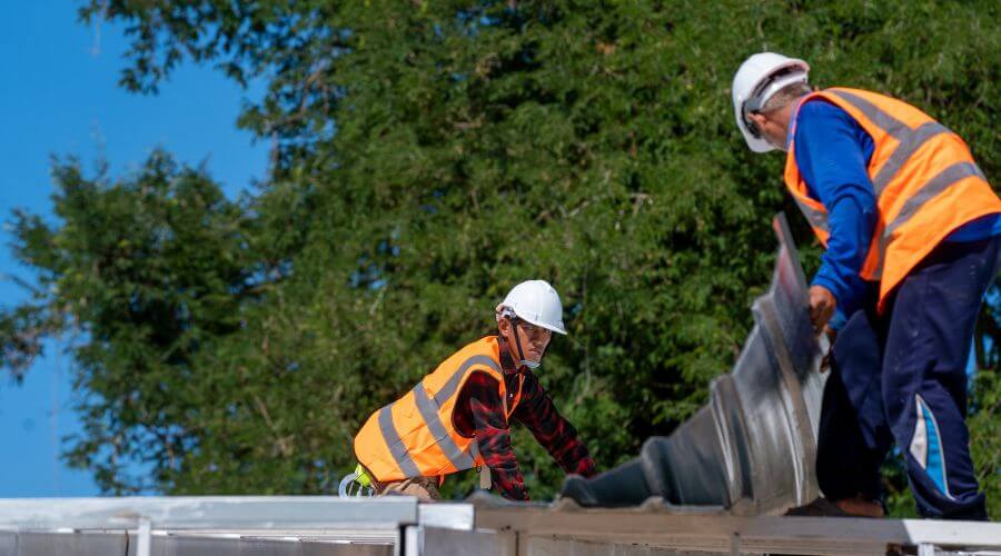Professional metal roof installation in Middle Haddam, CT